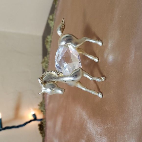 Manon Swarovski Crystal Horse - Picture 5 of 5